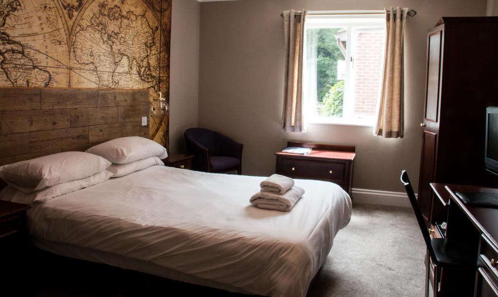 The Jacobean Hotel Coventry Eksteriør bilde