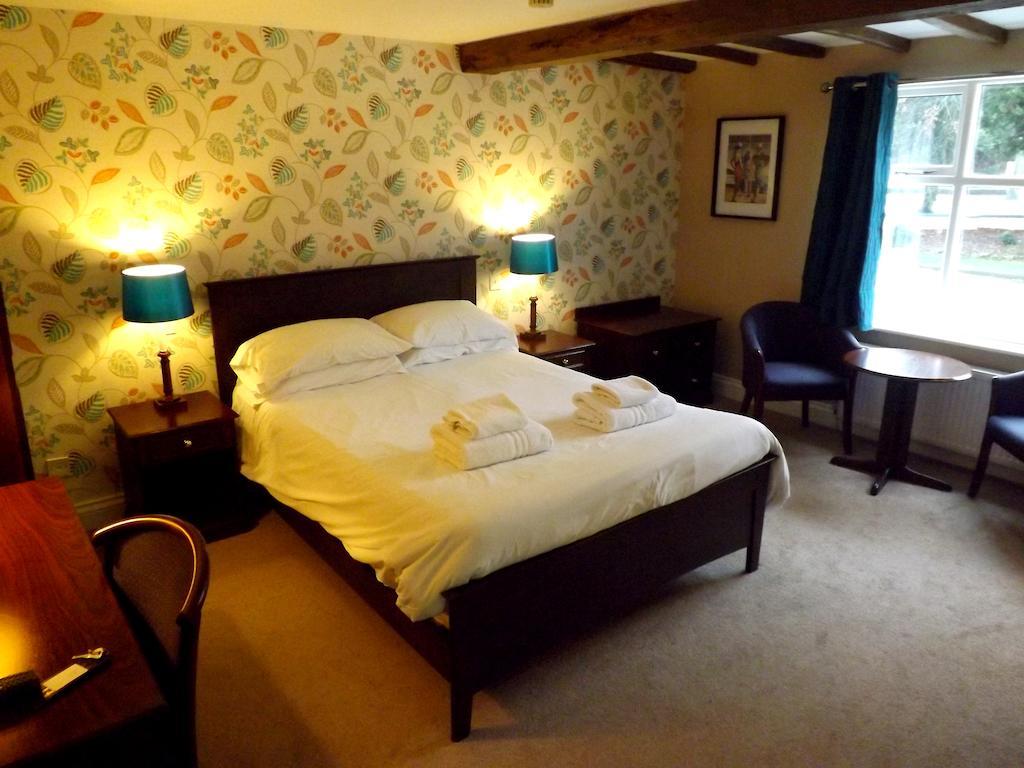 The Jacobean Hotel Coventry Eksteriør bilde